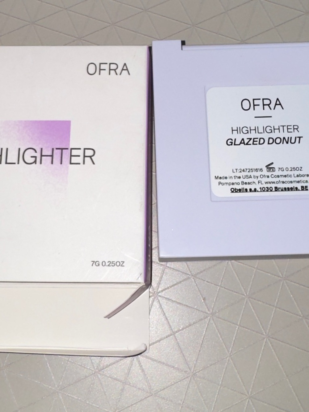 OFRA COSMETICS HIGHLIGHTER - GLAZED DONUT